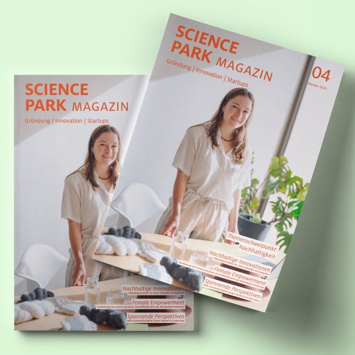 Magazine-Mockup-hellgrün.jpg